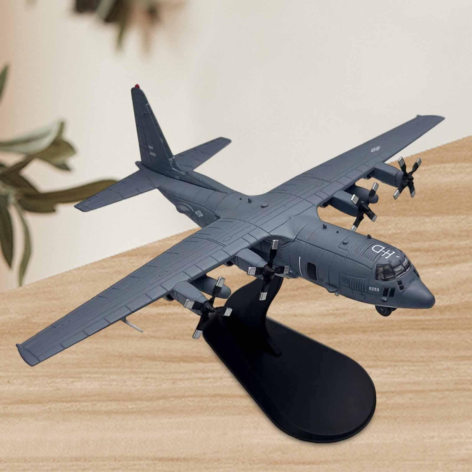 Home Bar And Cabinet - 1/200 -130U Kampfjet-Replik aus Druckguss, Luftfahrt-Gedenkmodell
